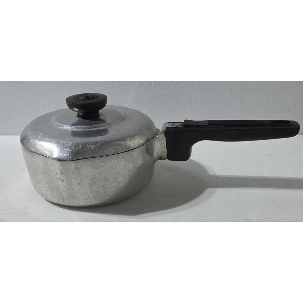Wagner Ware Sidney O Magnalite Petite Gourmet Pan 4680 1 Qt. Aluminum Pot & Lid